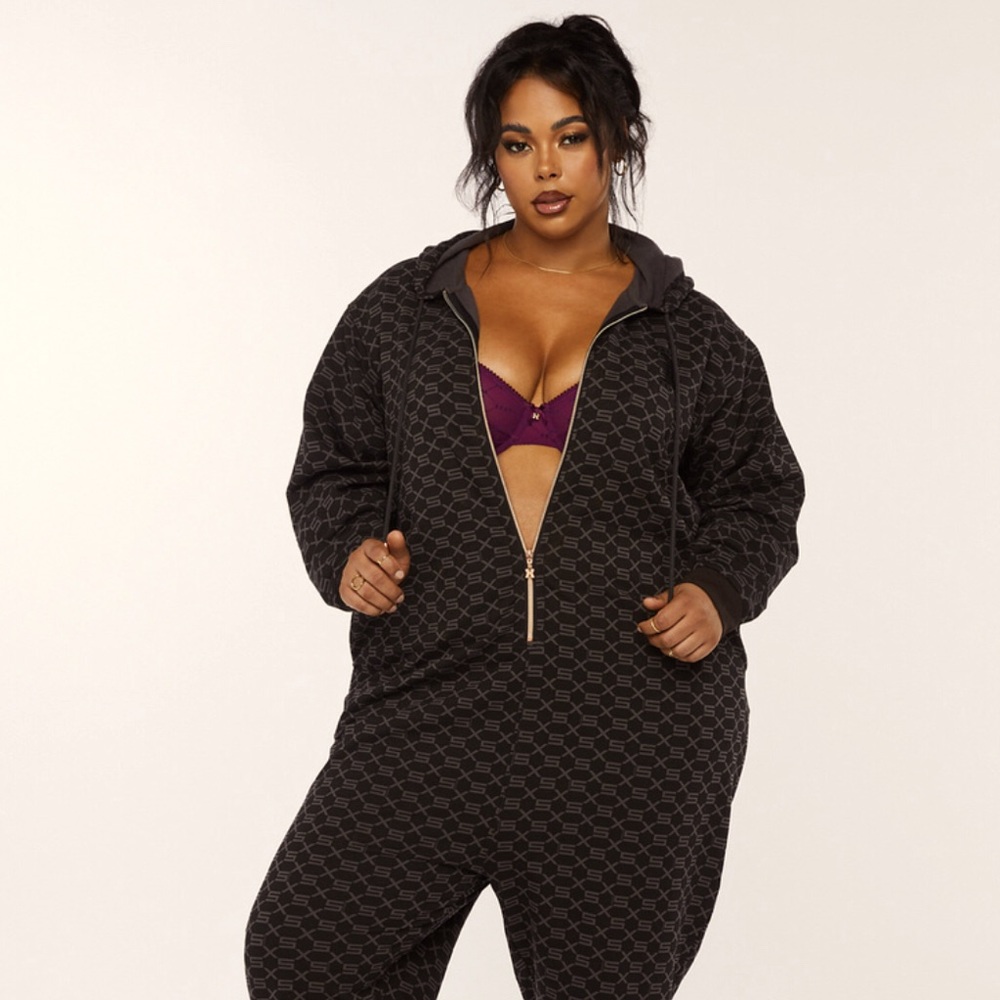 Savage X Fenty BNWT Hooded Onesie